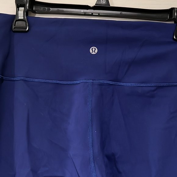 Lululemon leggings - Picture 3 of 4